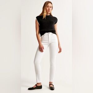 Abercrombie & Fitch Ultra High Rise Jeans